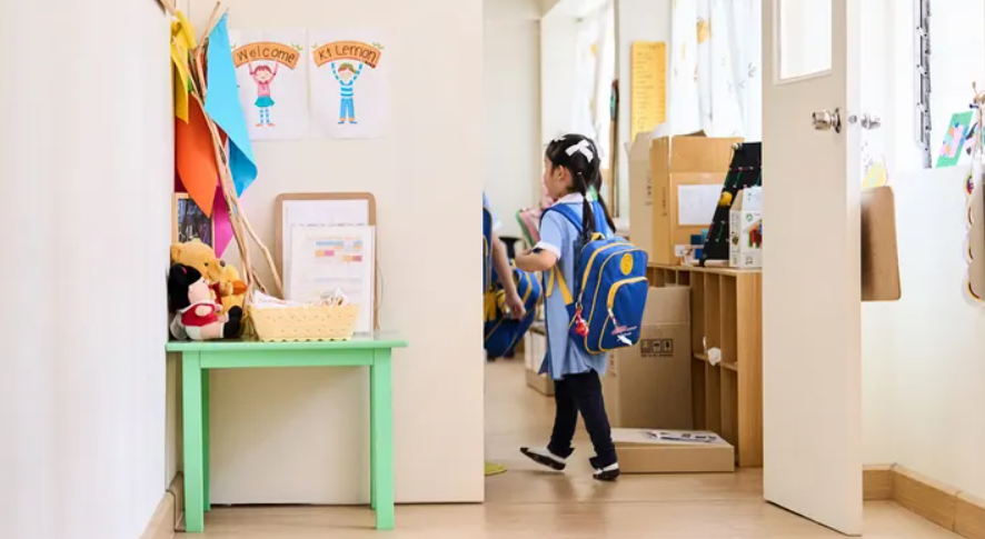 Pad upisa u školskim distriktima Arizone: Kako univerzalni izbor škole mijenja obrazovni sistem